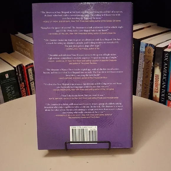 The Amateurs Book by Sara Shepard - Picture 2 of 3